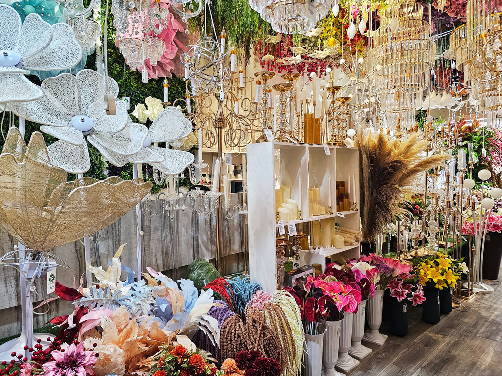 Wedding Props for Photo Booth: Ideas, Themes & Buying Guide (2026)