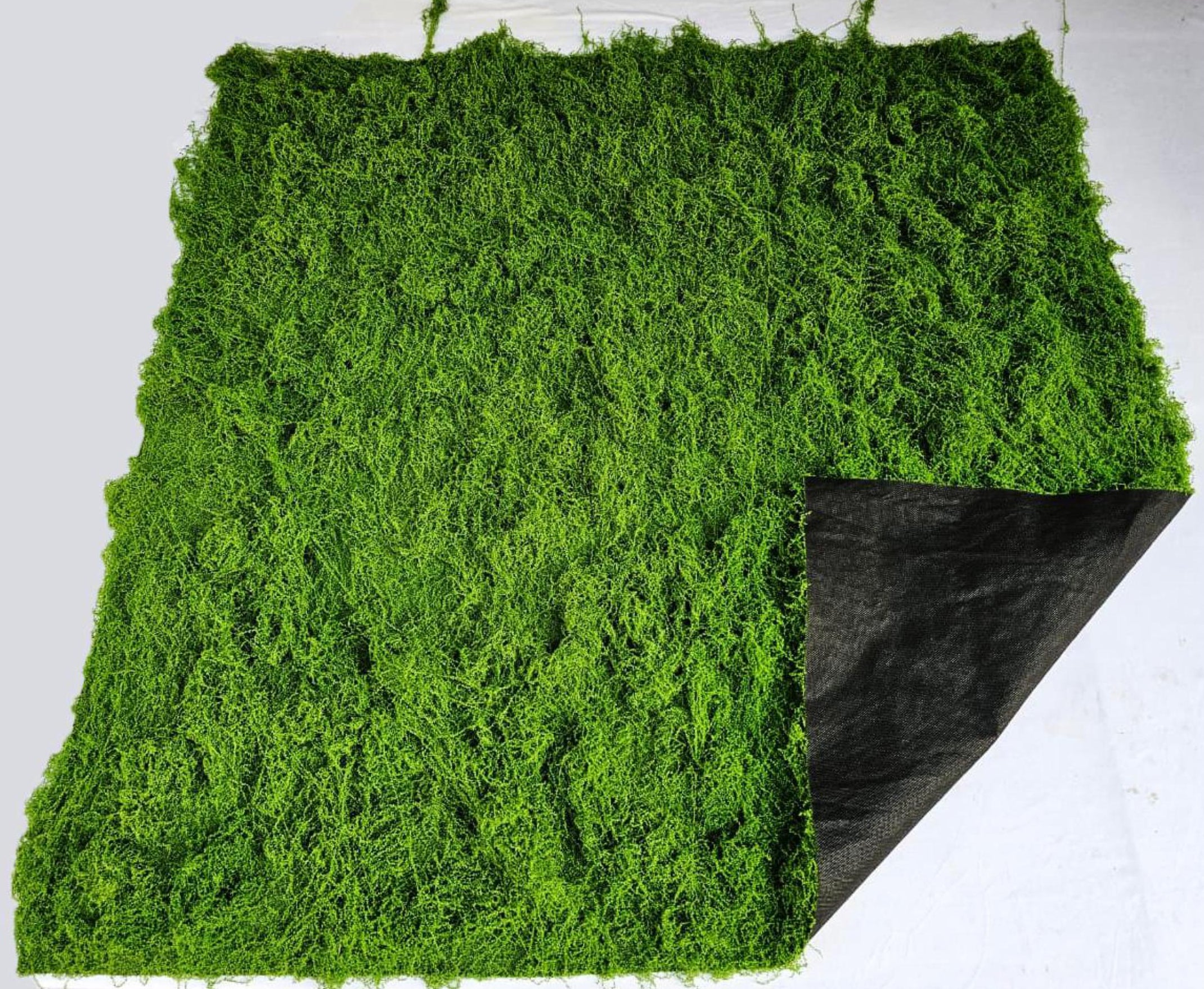 Artificial Polyester Moss Sheet (100 X 100 cm)