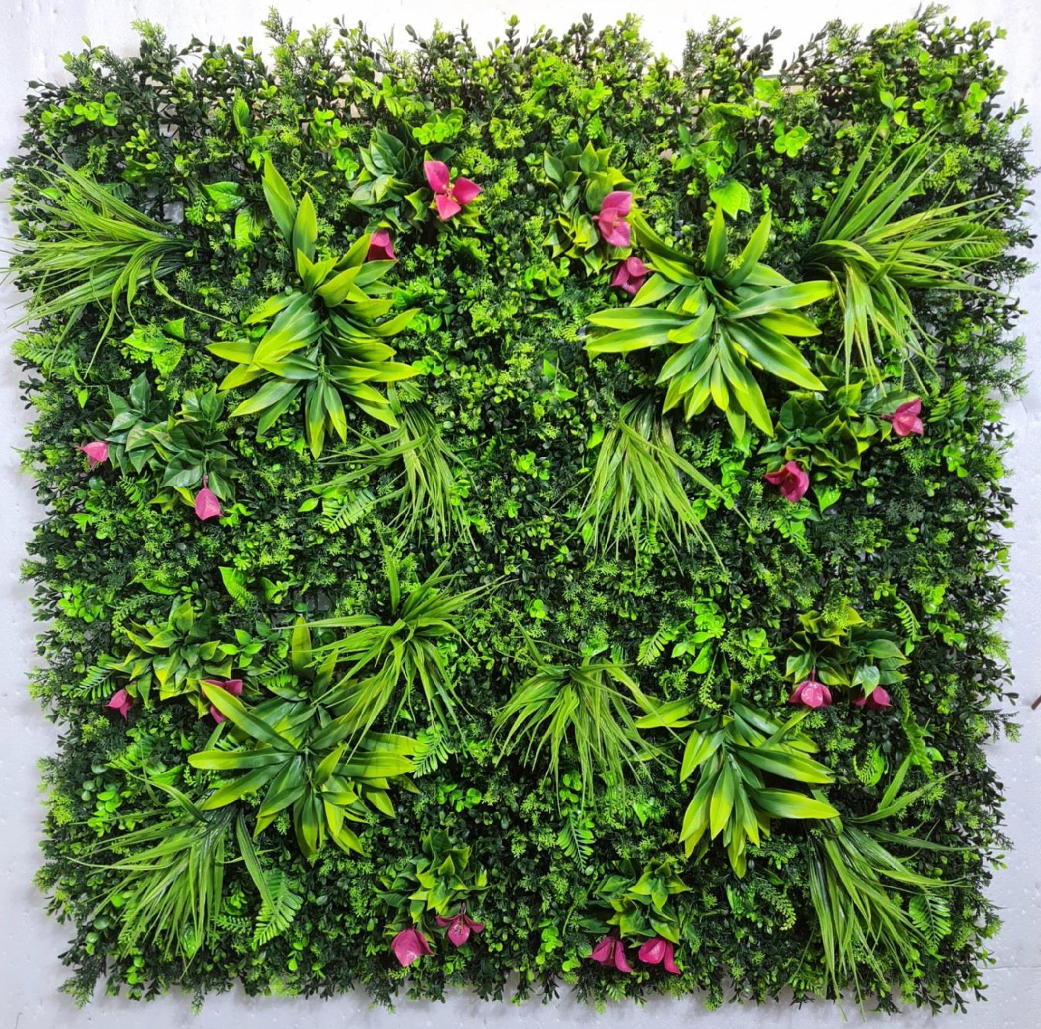 Artificial UV Verticial  Garden Mat With Greenery Leaves (100 x 100 cm)