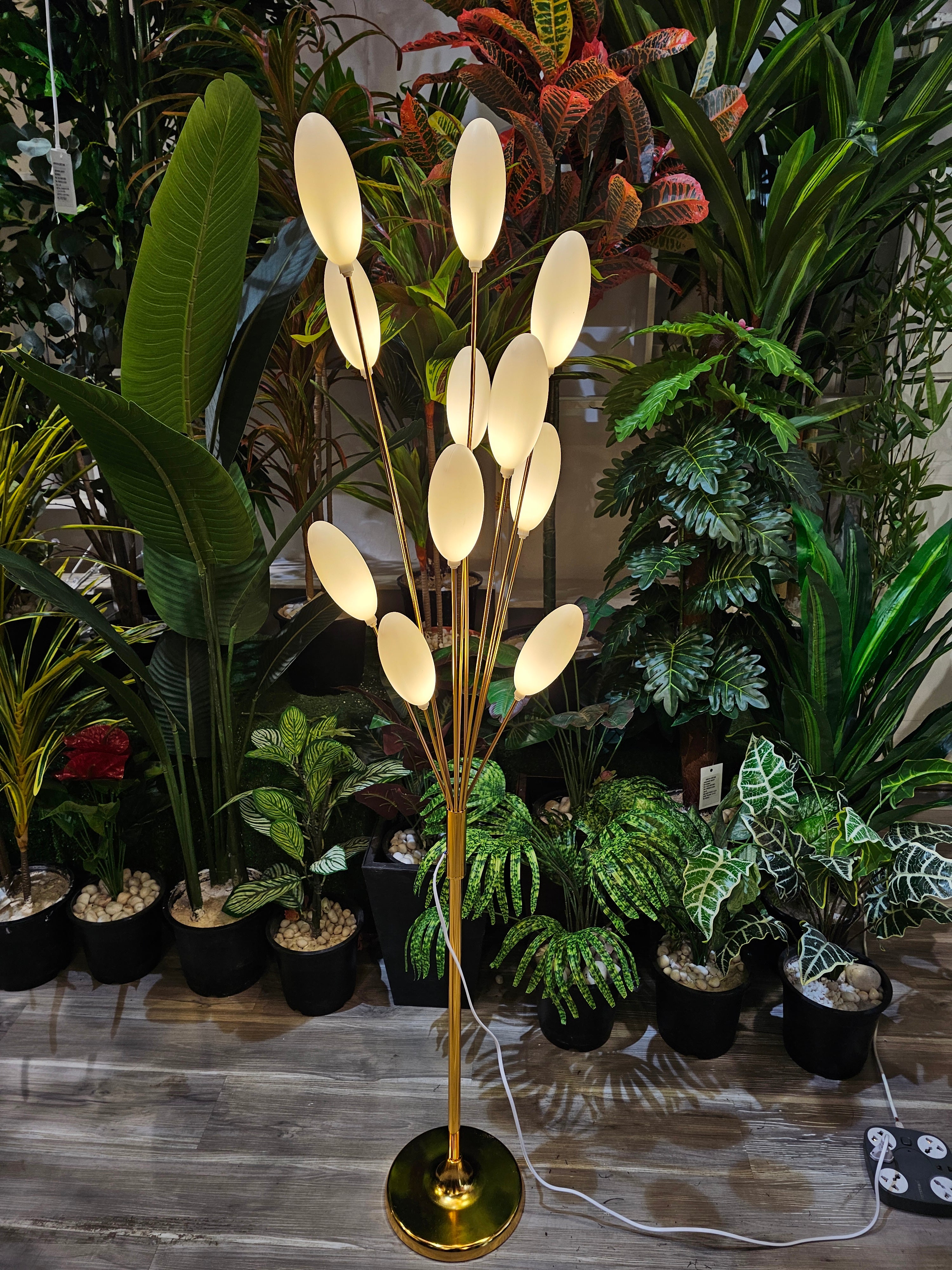 LED BALLOON STAND BY GINNI BLOOM MUMBAI INDIA AT WHOLESALE BULK PRICE 
