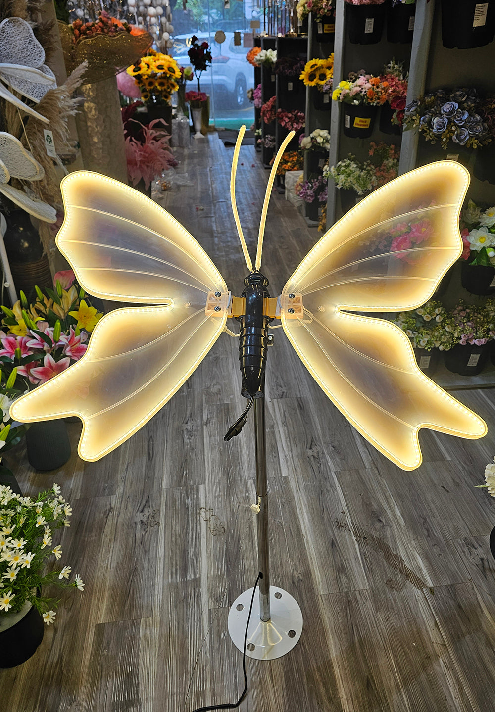 LED MOTION BUTTERFLY BY GINNI BLOOM INDIA