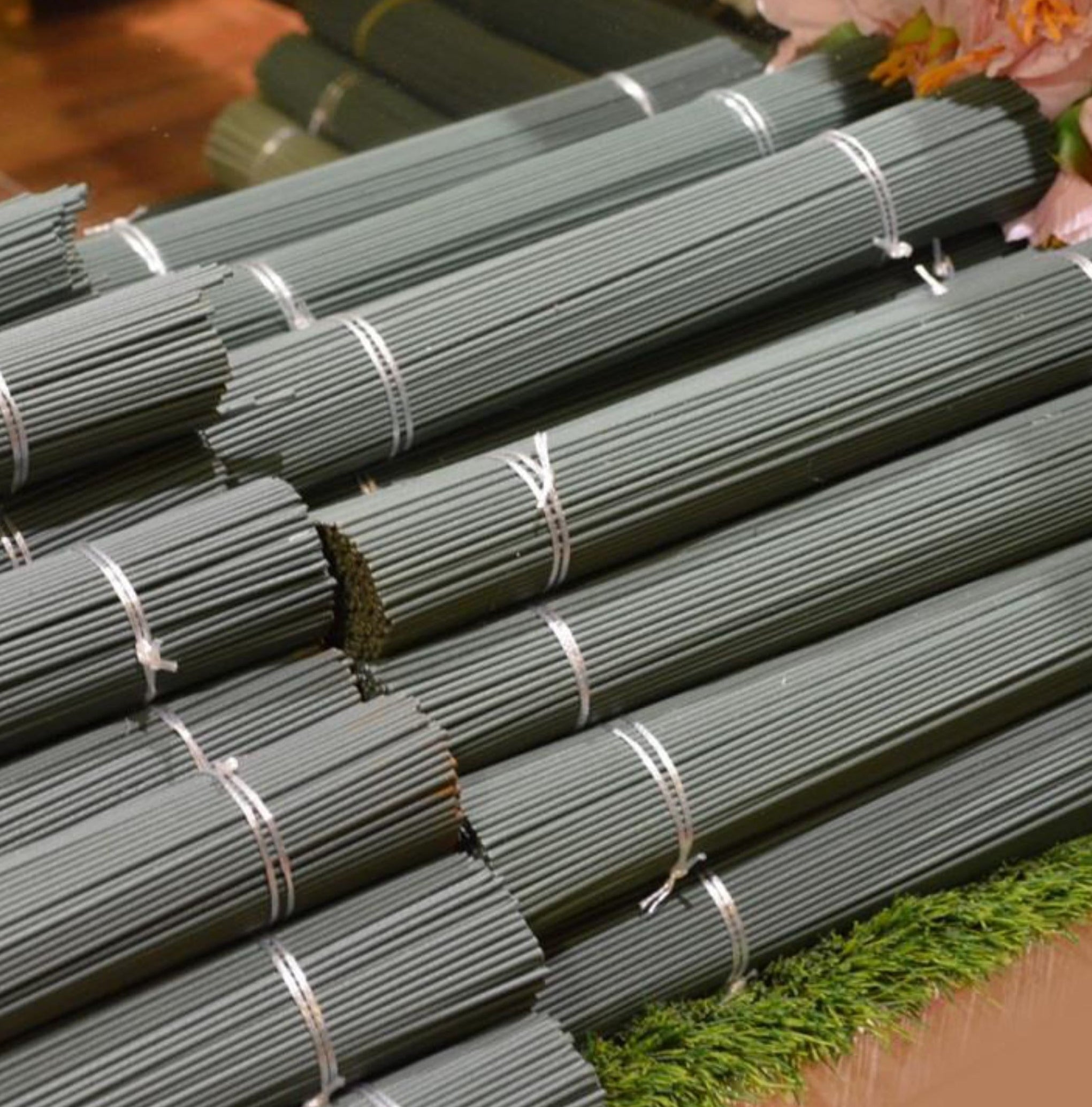 LOOSE STICK FOR ARTIFICIAL FLOWER CARNATION HYDRANGEA ROSE GINNI BLOOM MUMBAI INDIA