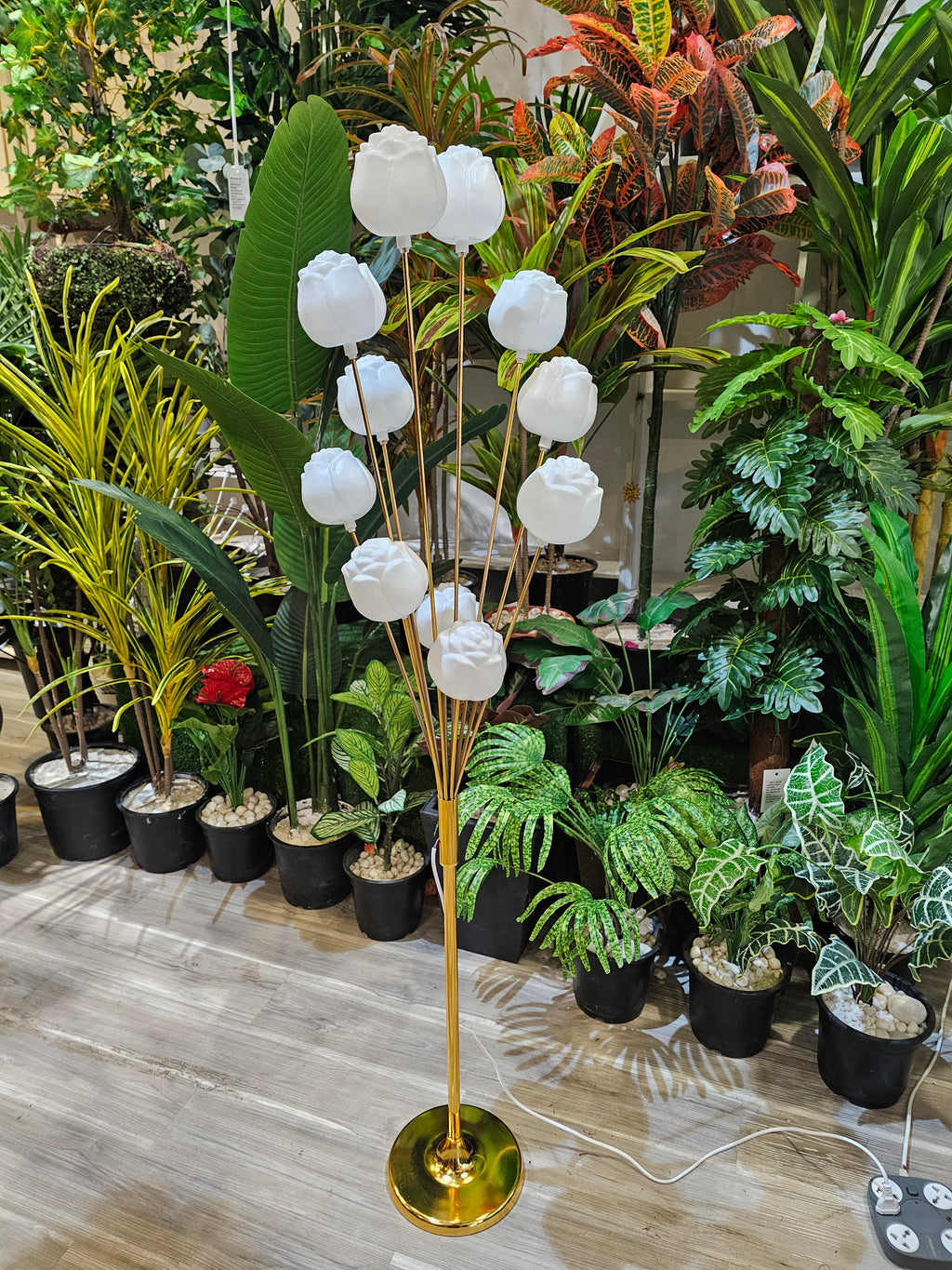 Led Rose Stand by Ginni Bloom Mumbai India Delivery at wholesale price
